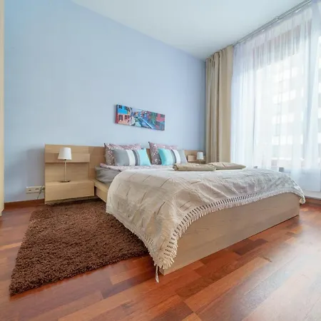 Bright And Charming- Golden Apartment- Center&s2a * Warschau
